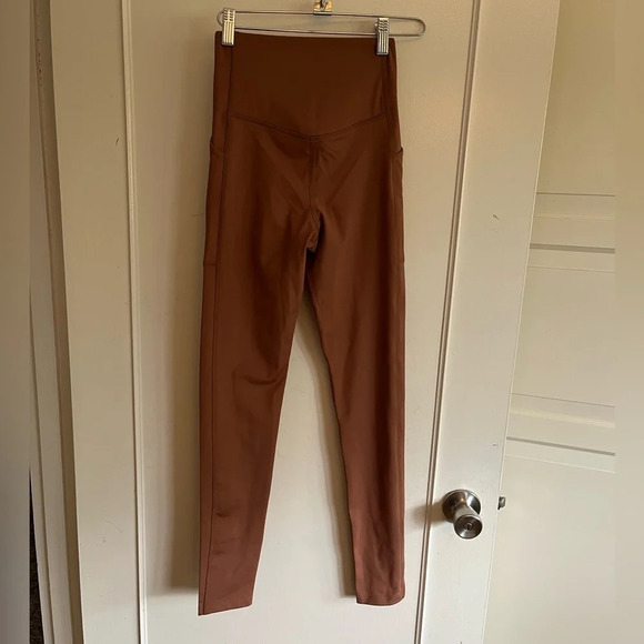 NWOT Girlfriend Collective | Pocket Performance Stretch Leggings, size  XS - Picture 7 of 13